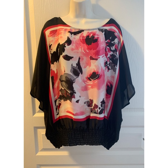 ALXY floral top with elastic in the waist - Picture 1 of 4